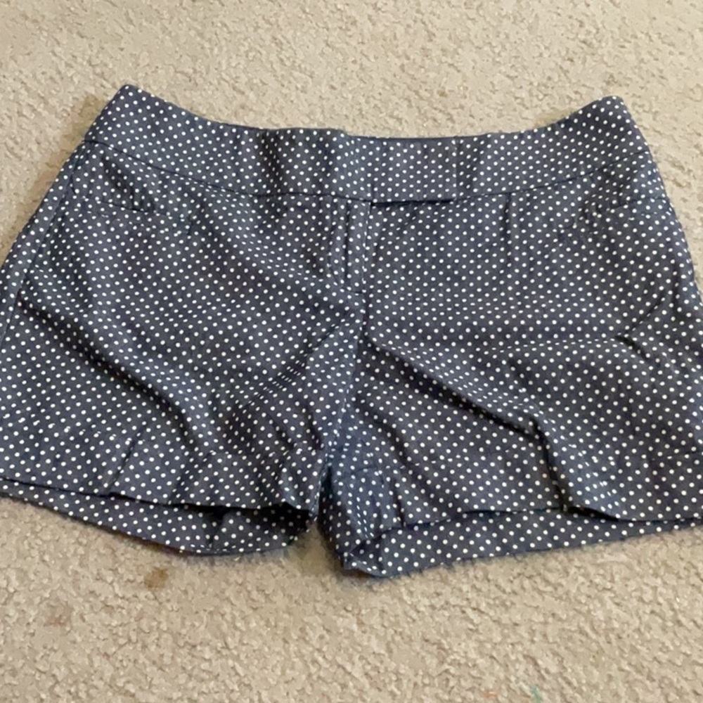 EUC woman’s OUTBACK RED shorts
